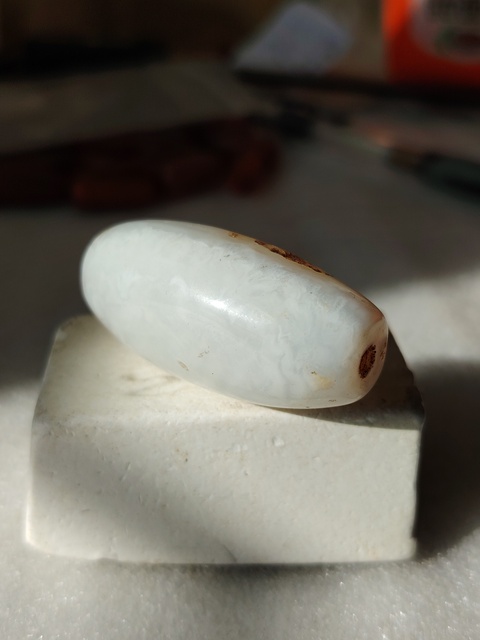 古玩玉器大尺寸天然纏絲瑪瑙珠拍賣,當前價格188元