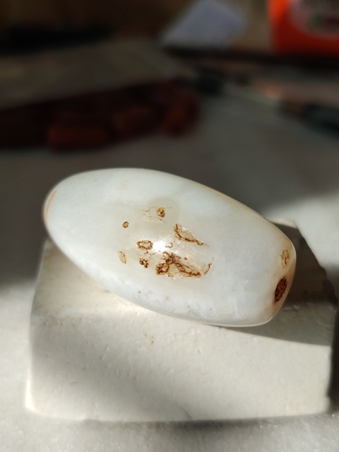 古玩玉器大尺寸天然纏絲瑪瑙珠拍賣,當前價格188元