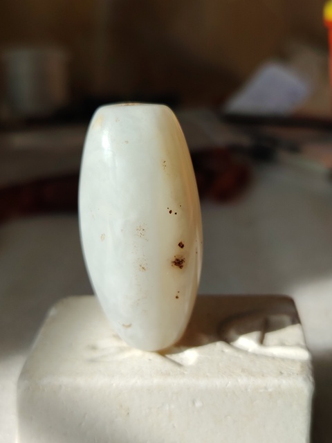 古玩玉器大尺寸天然纏絲瑪瑙珠拍賣,當前價格188元