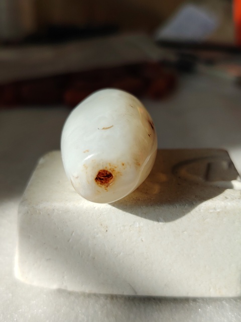 古玩玉器大尺寸天然纏絲瑪瑙珠拍賣,當前價格188元