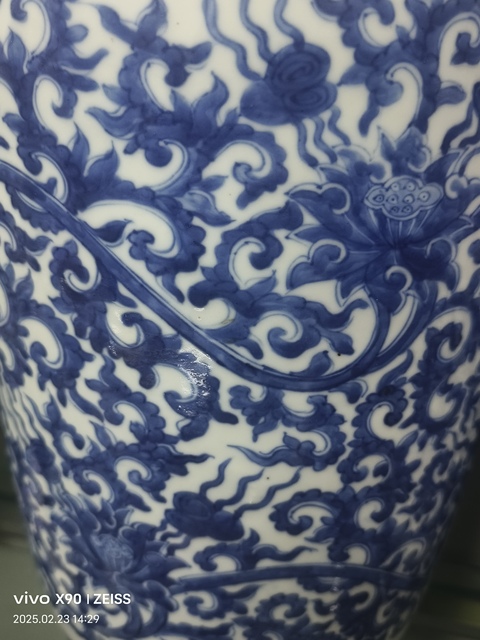 古玩陶瓷青花纏枝花卉紋棒槌瓶,無底圖,疑似復窯拍賣,當前價格180000元