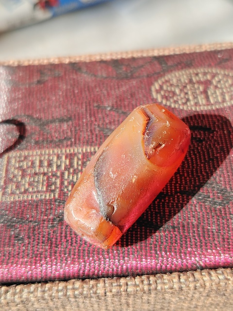 古玩玉器紅瑪瑙多棱珠吊墜拍賣,當(dāng)前價(jià)格66元