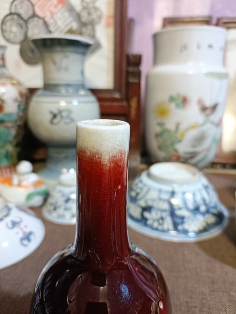 古玩陶瓷郎紅釉天球瓶拍賣,當前價格1888元