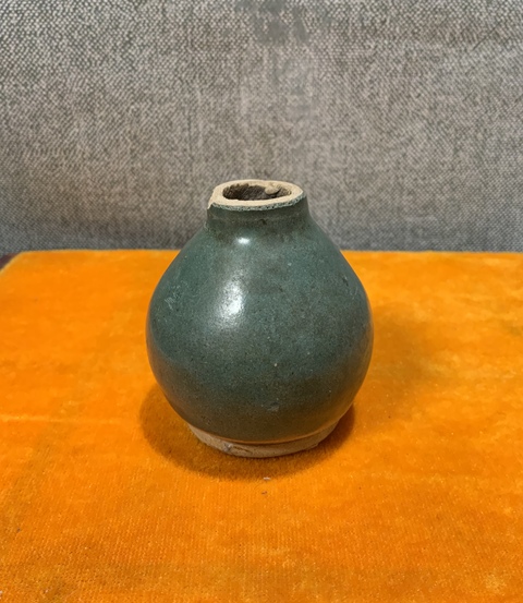 古玩陶瓷長沙窯綠釉截口瓶拍賣,當前價格0元