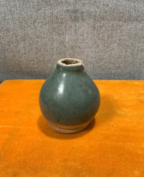 古玩陶瓷長沙窯綠釉截口瓶拍賣,當前價格0元