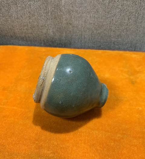 古玩陶瓷長沙窯綠釉截口瓶拍賣,當前價格0元