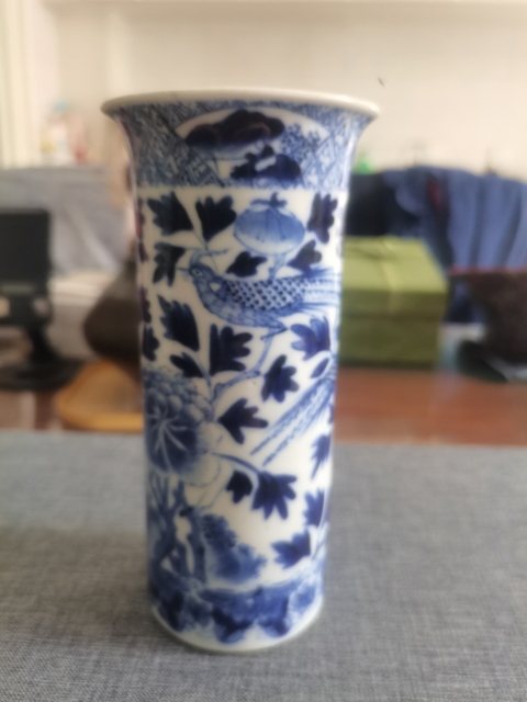 古玩陶瓷晚清青花花鳥紋桶瓶拍賣,當前價格2500元