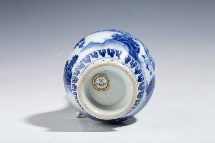 古玩陶瓷明崇禎·青花人物故事紋花澆拍賣，當前價格43800元