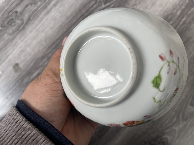 古玩陶瓷竹蝶癩瓜紋粉彩杯茶碗 晚清民國拍賣,當前價格5800元