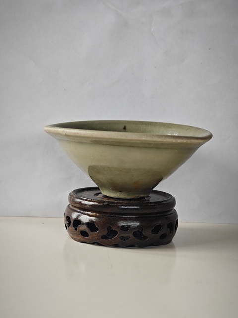 古玩陶瓷宋耀州窯青釉茶盞拍賣，當前價格7654元