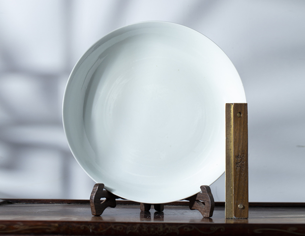 古玩陶瓷清早期 霽藍釉大盤拍賣，當前價格5000元