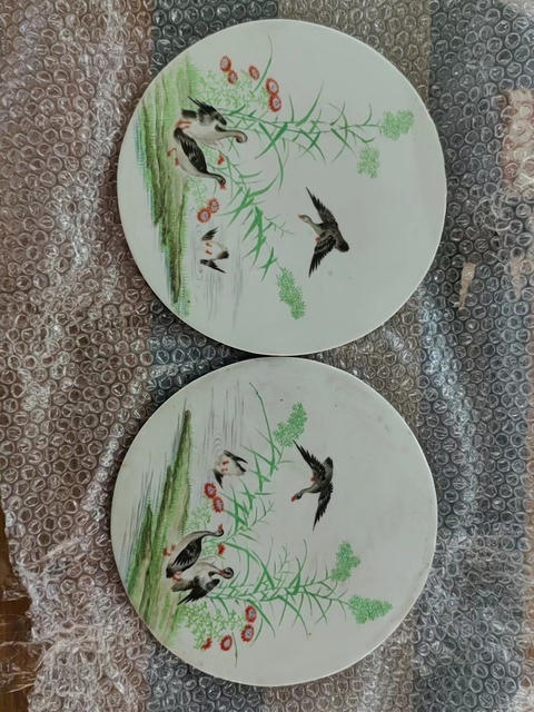 古玩陶瓷民國 彩繪花鳥紋瓷板拍賣,當前價格3000元