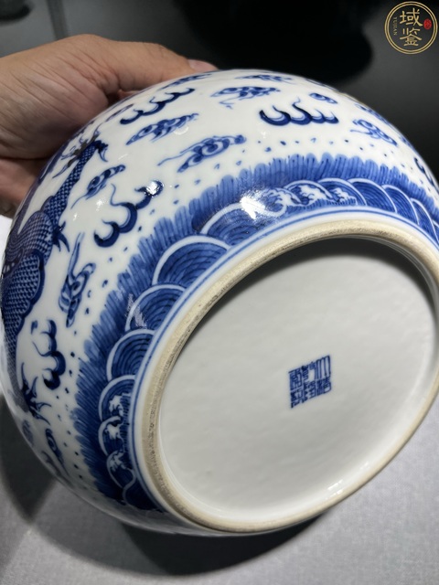 古玩陶瓷青花趕珠龍紋水洗拍賣，當前價格2700元