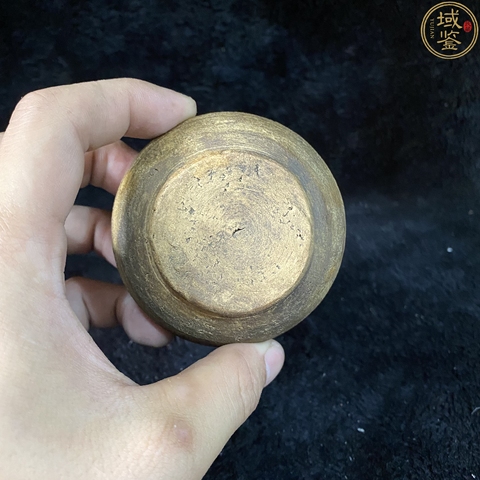 古玩陶瓷唐代·刺紋水盂拍賣,當前價格23888元
