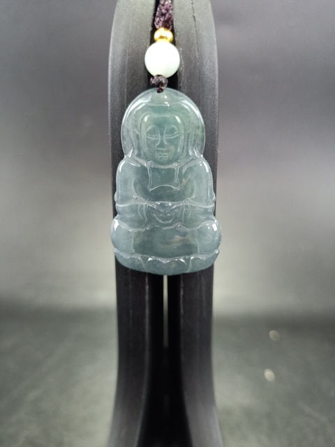 古玩玉器【翡翠A貨】冰種觀音拍賣,當前價格0元