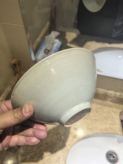 古玩陶瓷南宋湖田窯青白釉刻劃花娃娃大碗拍賣，當前價格999元