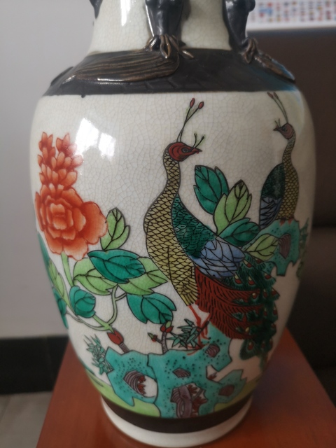 中国古美術 清の時代　哥釉五彩 花鳥文花瓶　高さ30cm 中国古美術 清の時代 哥釉五彩 花鳥文花瓶 高さ30cm