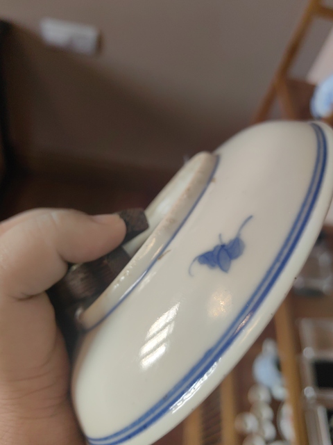 古玩陶瓷清光緒 青花纏枝蓮腰帶花盤拍賣,當前價格1800元