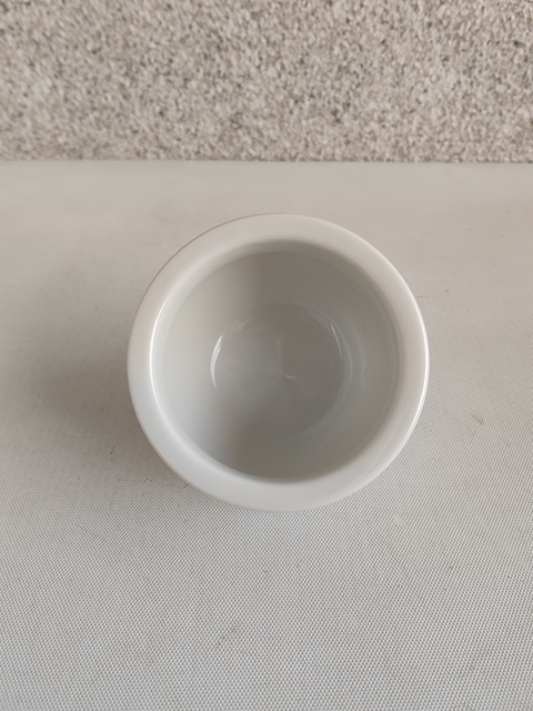 古玩陶瓷白釉三足香爐拍賣(mài),當(dāng)前價(jià)格298元