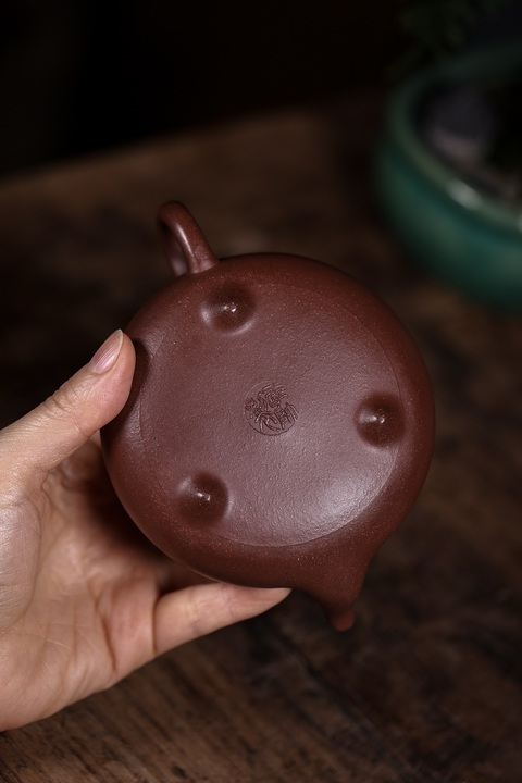 古玩雜項《漢棠石瓢》紫砂壺真品鑒賞圖