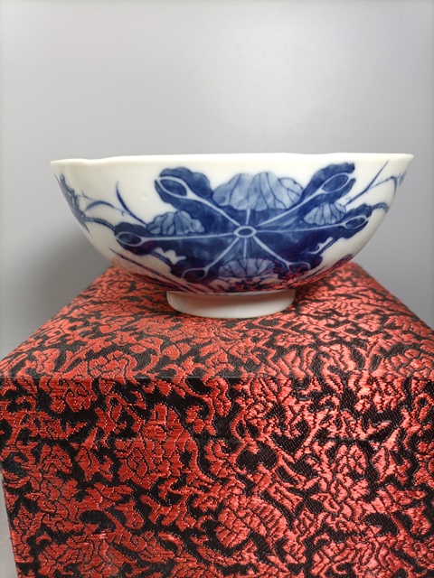 清青花滿池矯紋花口碗拍賣，當前價格4080元