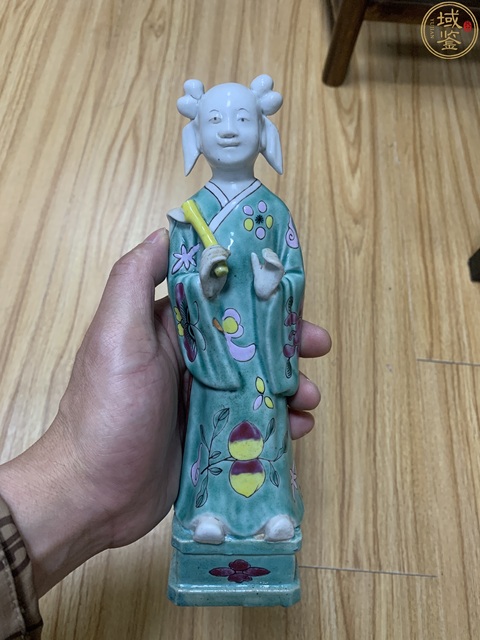 古玩陶瓷粉彩韓湘子造像拍賣，當(dāng)前價格3500元