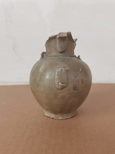 古玩陶瓷越窯青瓷瓜棱水注拍賣，當前價格0元