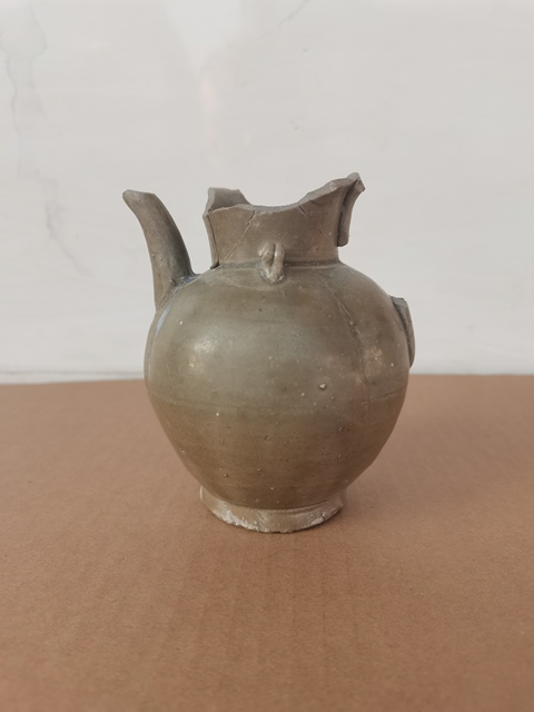 古玩陶瓷越窯青瓷瓜棱水注拍賣，當前價格0元