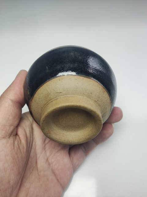 古玩陶瓷創匯?黑釉主人杯拍賣，當前價格2600元