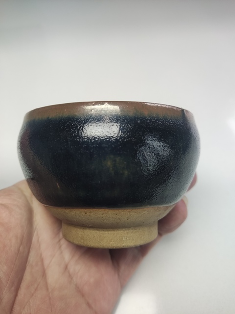 古玩陶瓷創匯?黑釉主人杯拍賣，當前價格2600元