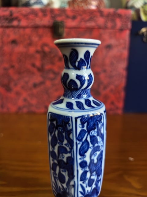 古玩陶瓷康熙青花花卉紋六方葫蘆瓶拍賣,當前價格8888元