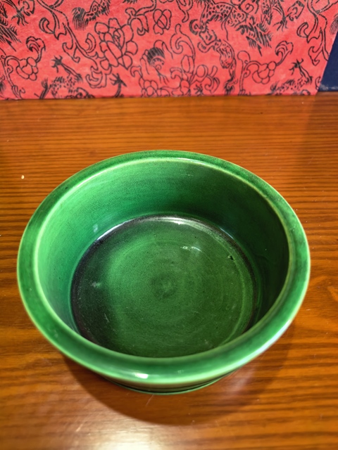 古玩陶瓷瓜皮綠釉仿木桶水洗拍賣,當前價格2999元