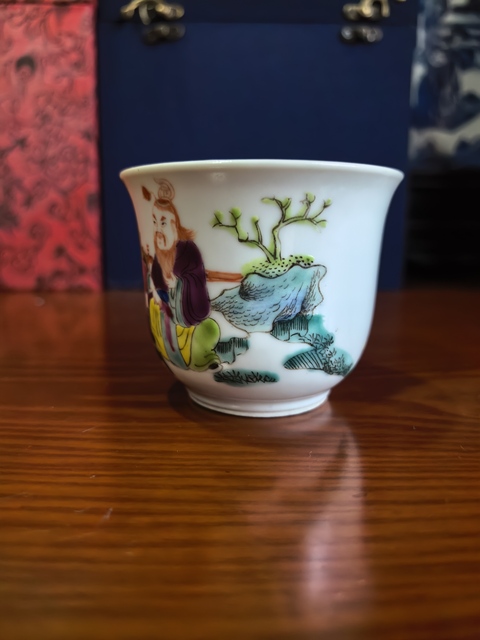 古玩陶瓷粉彩太白醉酒故事紋公道杯拍賣，當前價格9888元