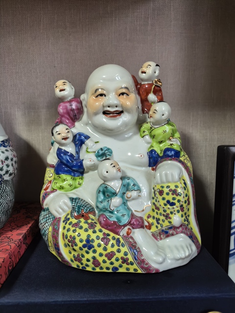 古玩陶瓷粉彩五子登科彌勒佛坐像拍賣，當前價格5999元