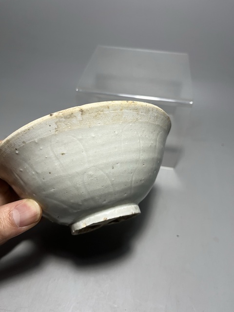 古玩陶瓷宋代影青刻仰蓮紋碗拍賣,當前價格0元