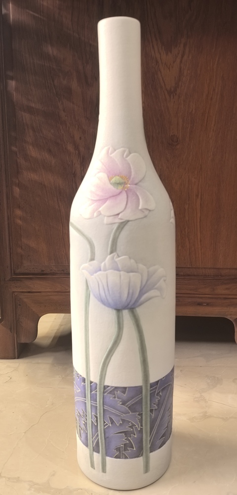 古玩陶瓷花卉紋瓶拍賣，當(dāng)前價格110000元