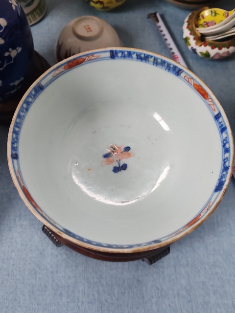 古玩陶瓷清康熙時期青花礬紅花卉紋碗拍賣,當前價格1280元
