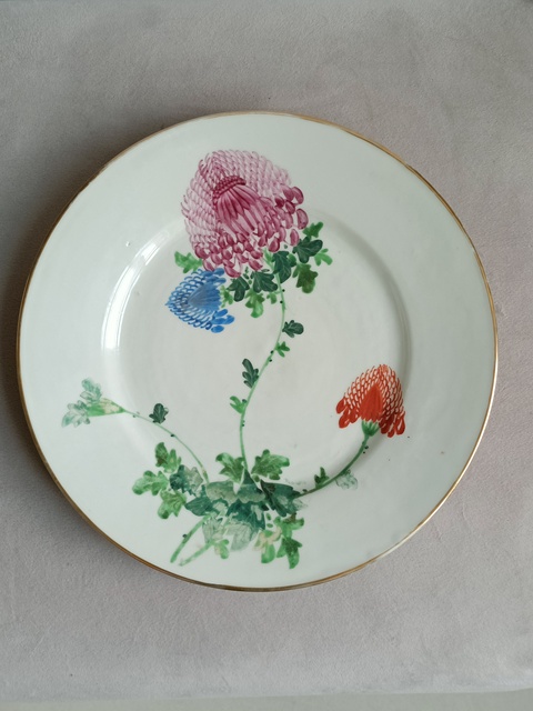 古玩陶瓷粉彩花卉紋盤拍賣，當前價格533元