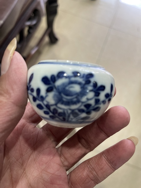古玩陶瓷花卉紋青花水盂拍賣，當前價格3800元