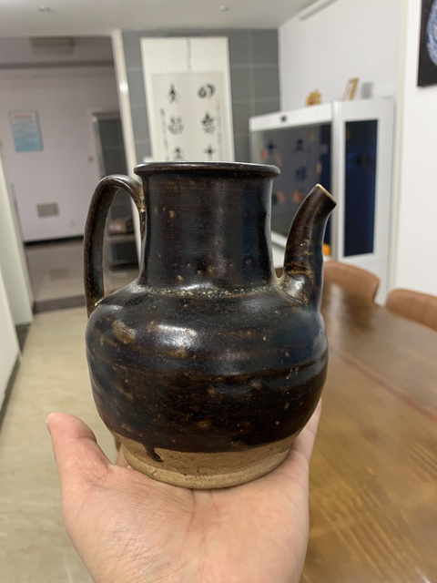 古玩陶瓷黑釉執壺拍賣，當前價格6666元