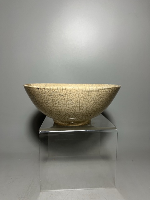 古玩陶瓷米黃哥釉大碗拍賣，當前價格0元