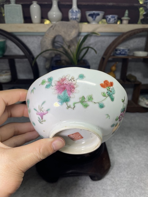 古玩陶瓷清同治粉彩四季花卉紋碗拍賣,當前價格2688元