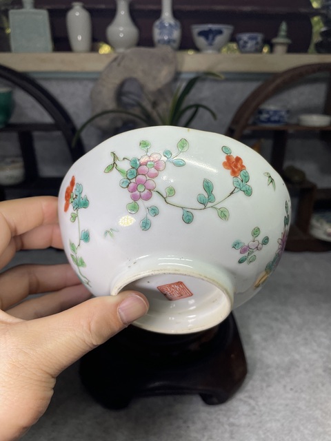 古玩陶瓷清同治粉彩四季花卉紋碗拍賣,當前價格2688元