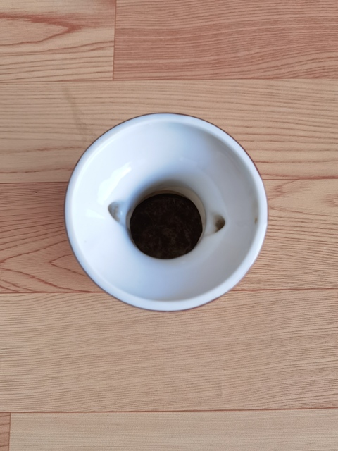 古玩陶瓷花卉紋尊拍賣，當(dāng)前價(jià)格220元