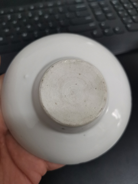 古玩陶瓷油粉彩人物紋蓋碗真品鑒賞圖