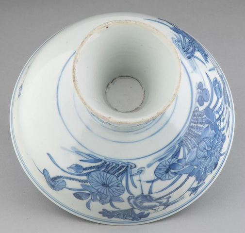 古玩陶瓷明 青花鳳紋暗刻高足杯拍賣，當前價格12000元