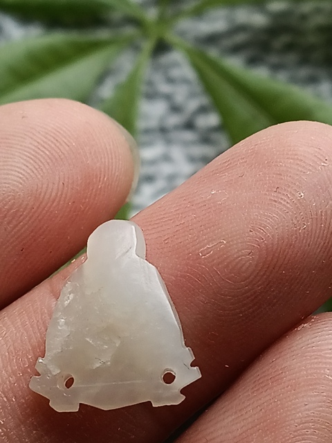 古玩玉器(一口價放漏)超白清代和田玉雕“壽星帽花”拍賣,當前價格500元
