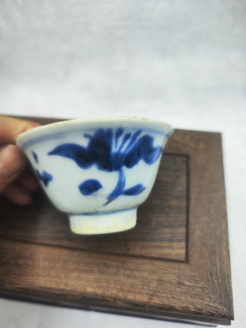 古玩陶瓷明代青花壓手杯拍賣，當前價格366元