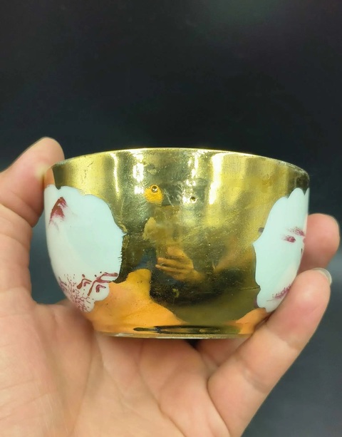 古玩陶瓷金地開(kāi)光胭脂紅彩山水紋杯拍賣，當(dāng)前價(jià)格588元
