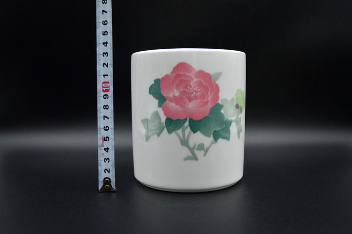 古玩陶瓷【紫煙閣】醴陵花卉紋筆筒拍賣,當前價格60元